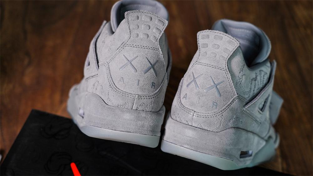 PK GOD Jordan 4 Retro Kaws RETAIL MATERIALS READY TO SHIP